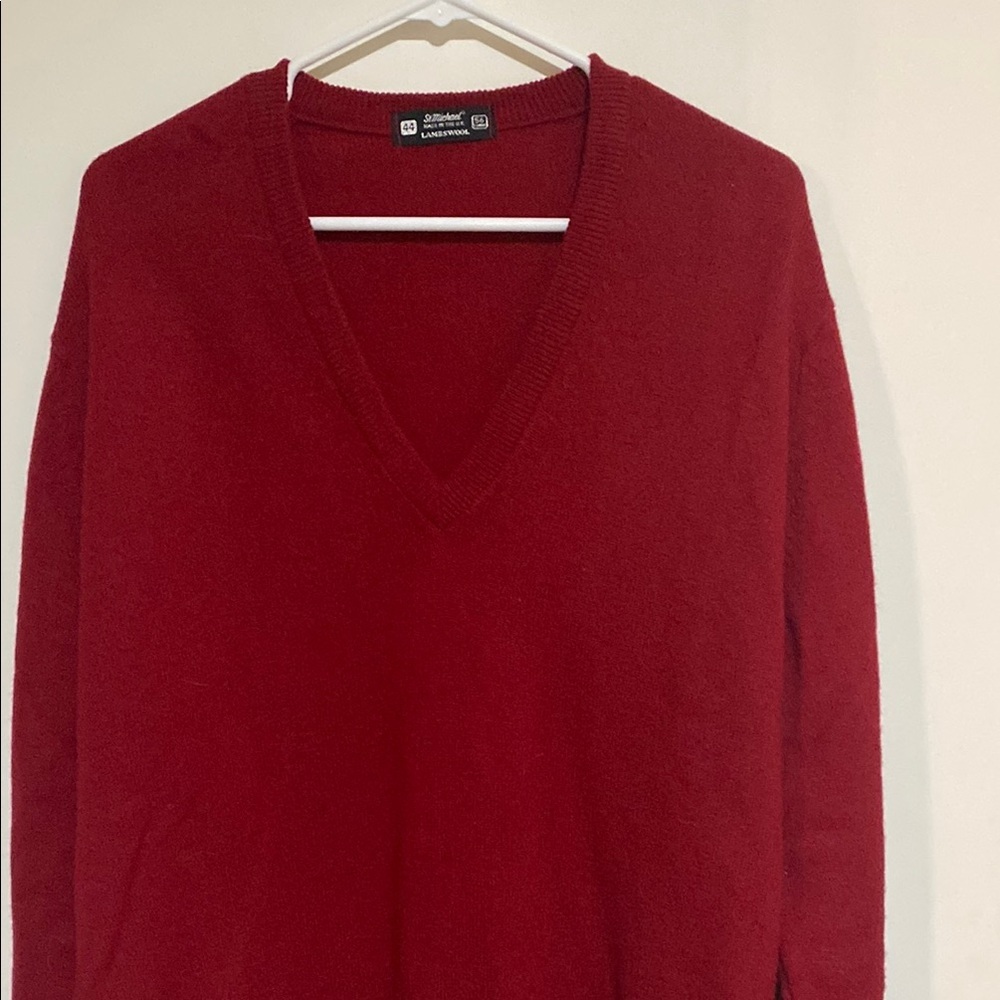 St. Michael Red wool V-Neck Sweater